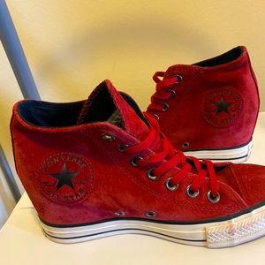 Like new converse wedges